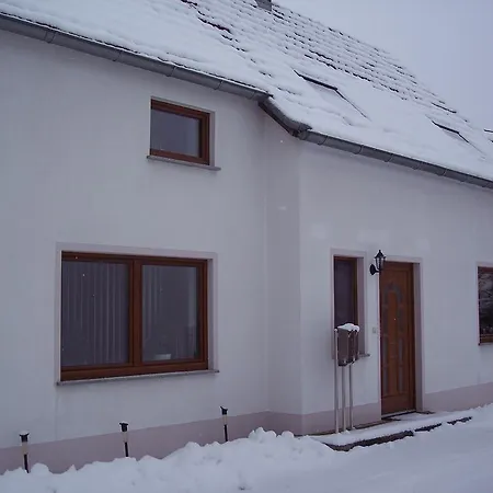 Apartamento Pfeiffer's Ferienwohnung Oberlausitz Diehsa